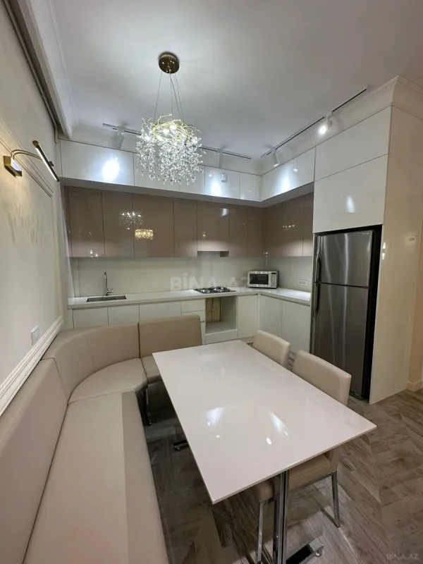 Kirayə verilir 3 otaqlı mənzil 80 m²