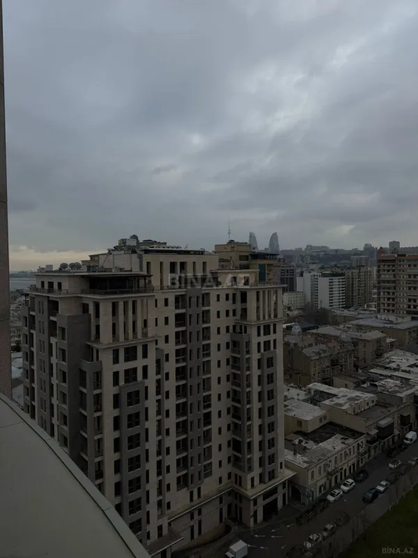 Kirayə verilir 2 otaqlı ofis 70 m²