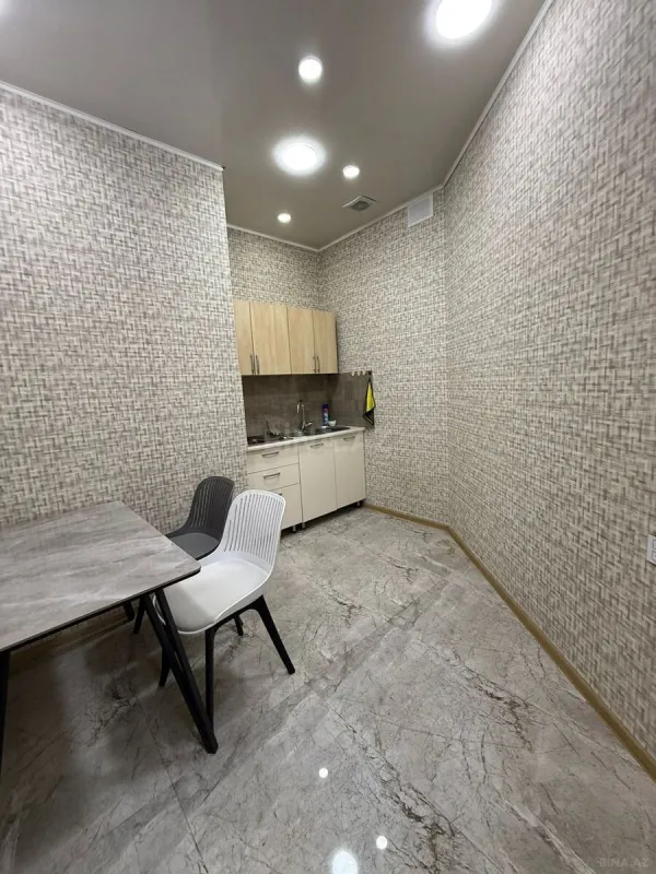 Kirayə verilir 2 otaqlı ofis 70 m²