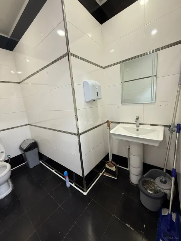 Kirayə verilir 2 otaqlı ofis 70 m²