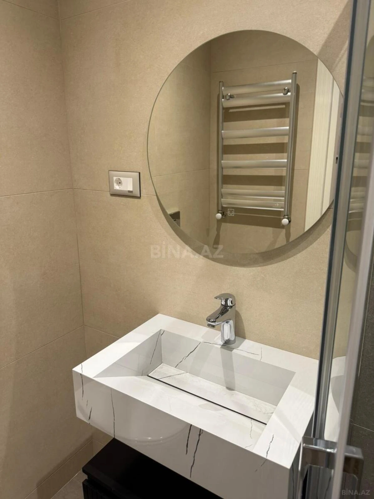 Satılır 2 otaqlı mənzil 68.3 m²