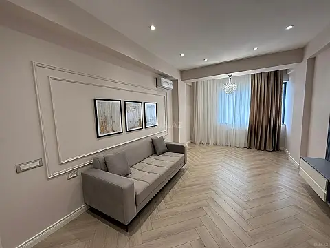 Satılır 2 otaqlı mənzil 68.3 m²