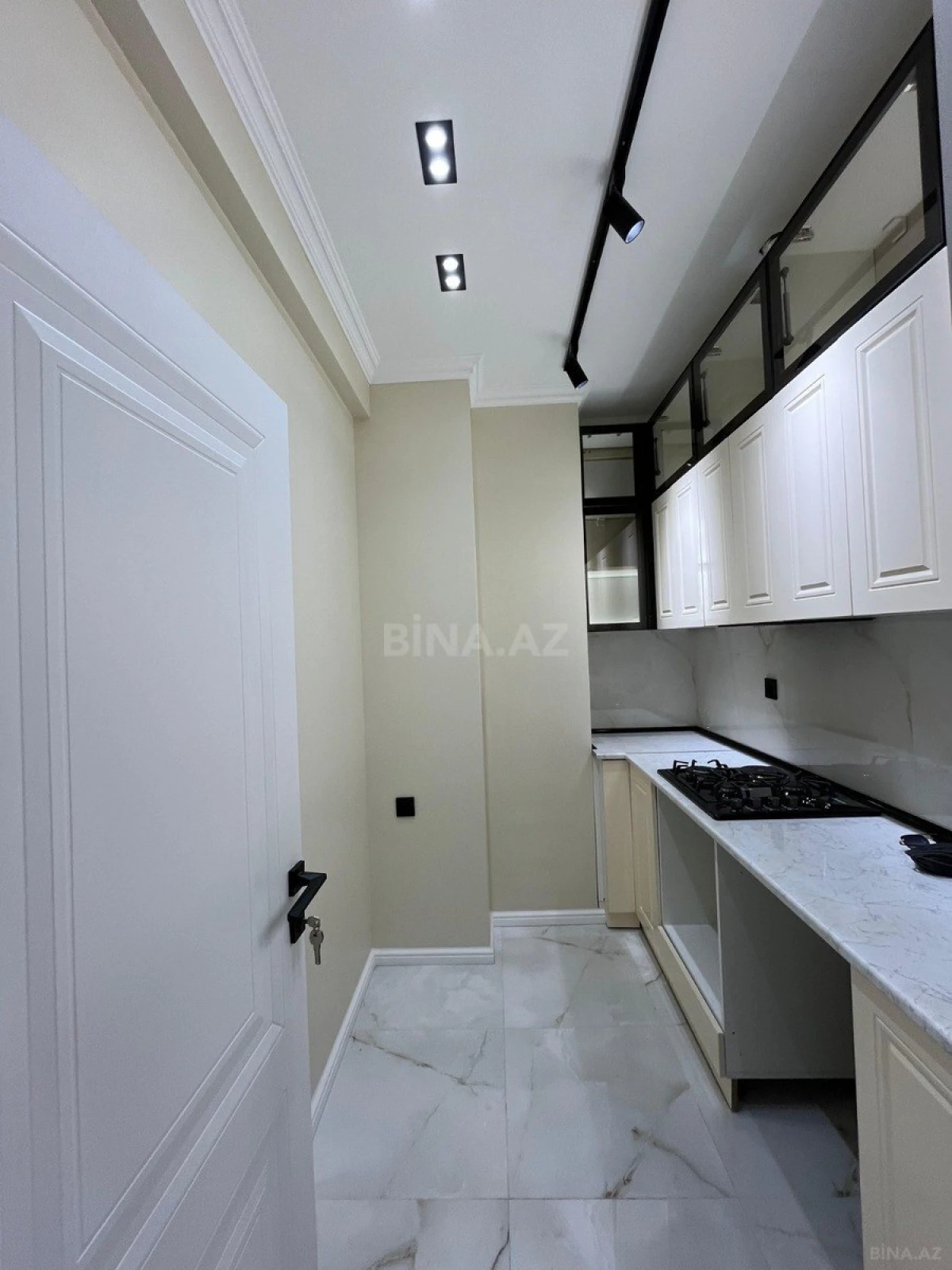 Satılır 2 otaqlı mənzil 58 m²