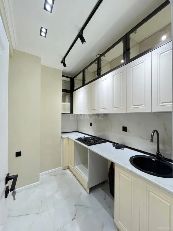 Satılır 2 otaqlı mənzil 58 m²