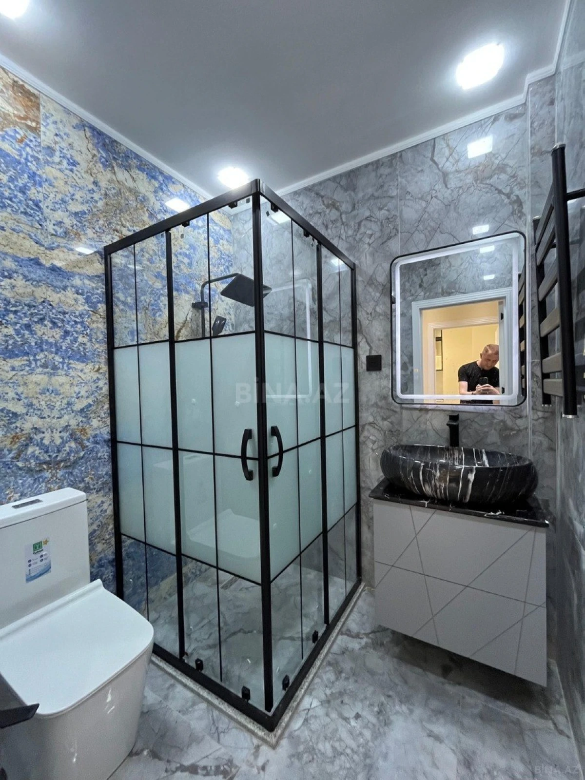 Satılır 2 otaqlı mənzil 58 m²