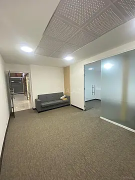 Kirayə verilir 2 otaqlı ofis 35 m²