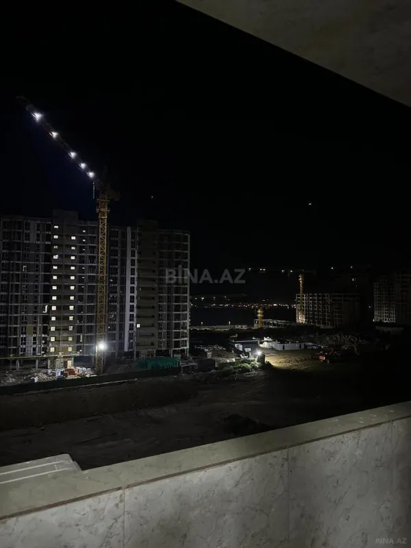 Kirayə verilir 4 otaqlı mənzil 130 m²