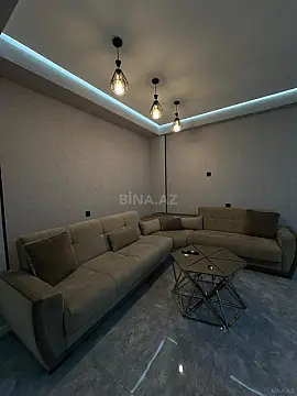 Kirayə verilir 4 otaqlı mənzil 130 m²