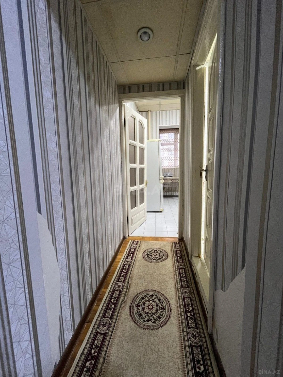 Satılır 4 otaqlı mənzil 110 m²