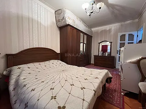 Satılır 4 otaqlı mənzil 110 m²
