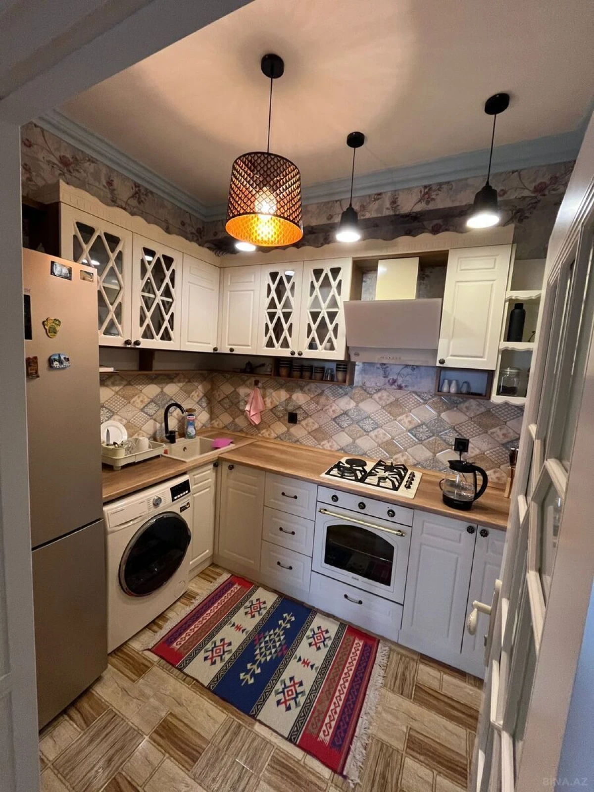 Satılır 2 otaqlı mənzil 64 m²