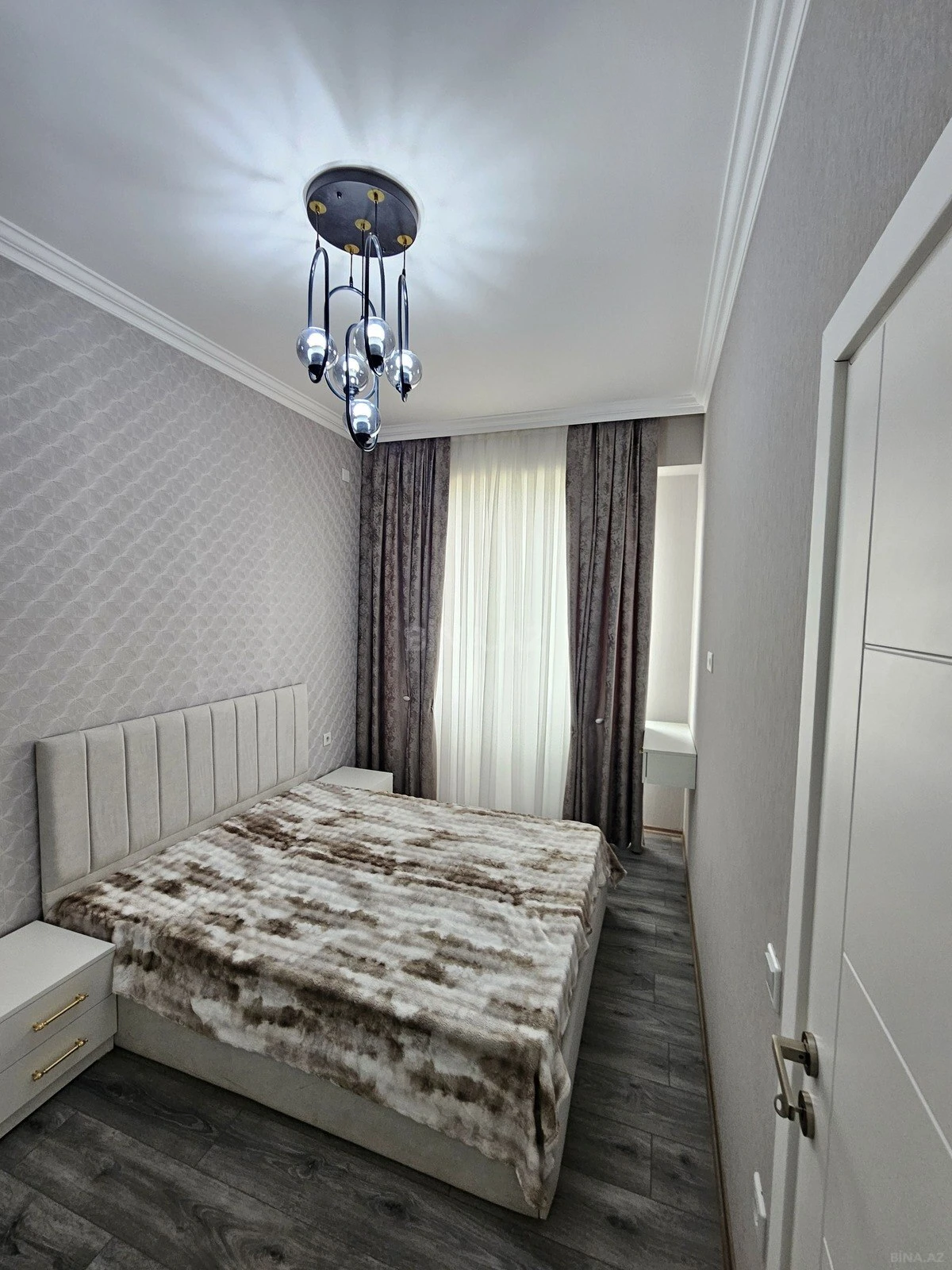 Satılır 2 otaqlı mənzil 55 m²