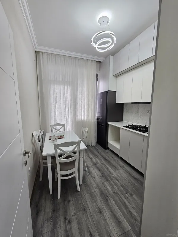 Satılır 2 otaqlı mənzil 55 m²
