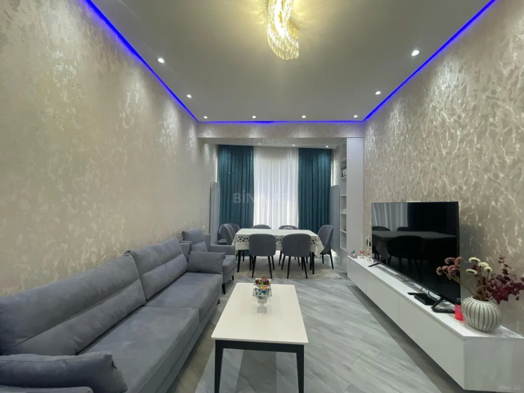 Satılır 2 otaqlı mənzil 72 m²