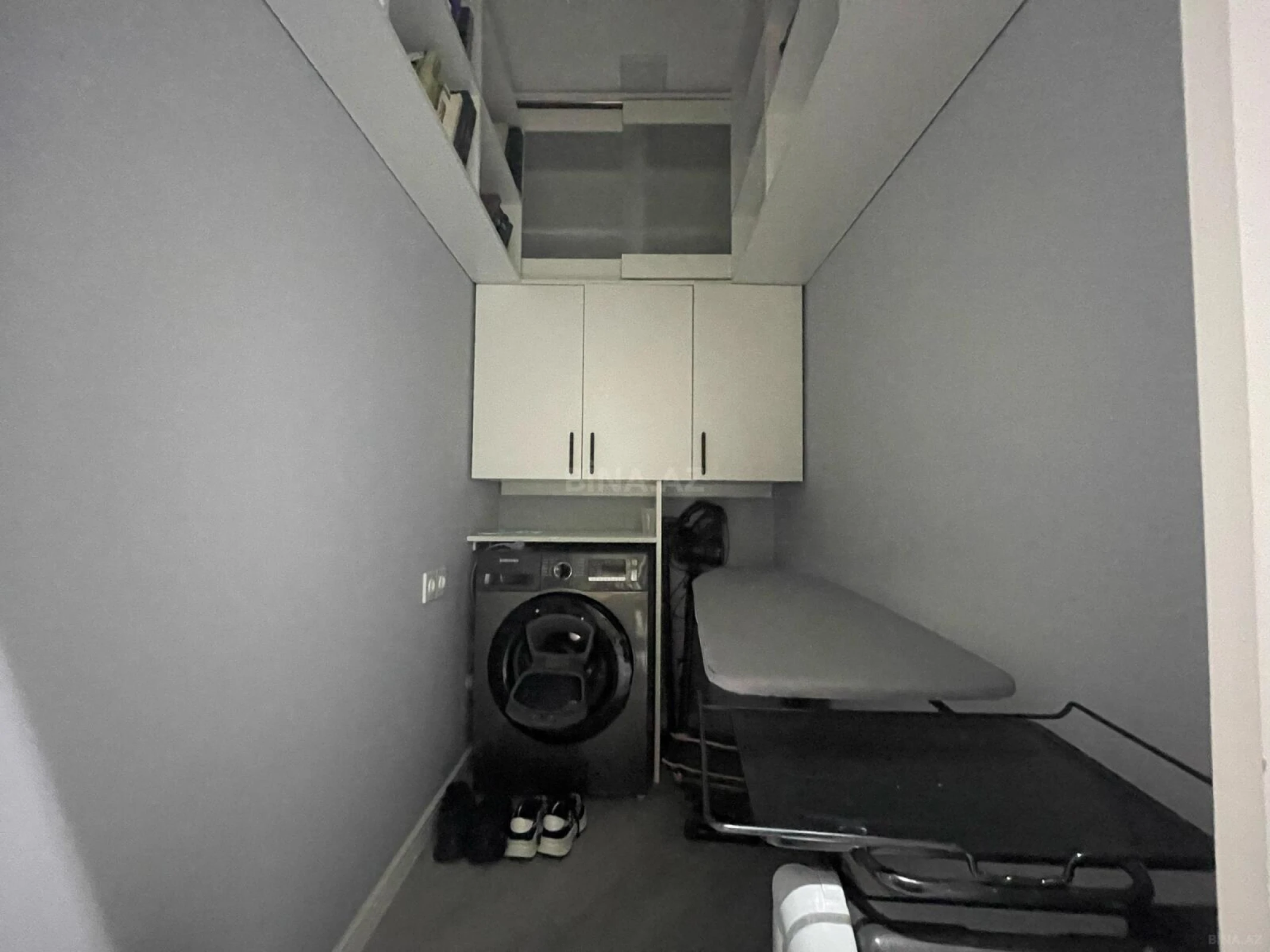 Satılır 2 otaqlı mənzil 72 m²