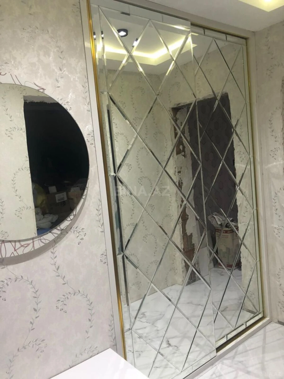 Satılır 2 otaqlı mənzil 60 m²