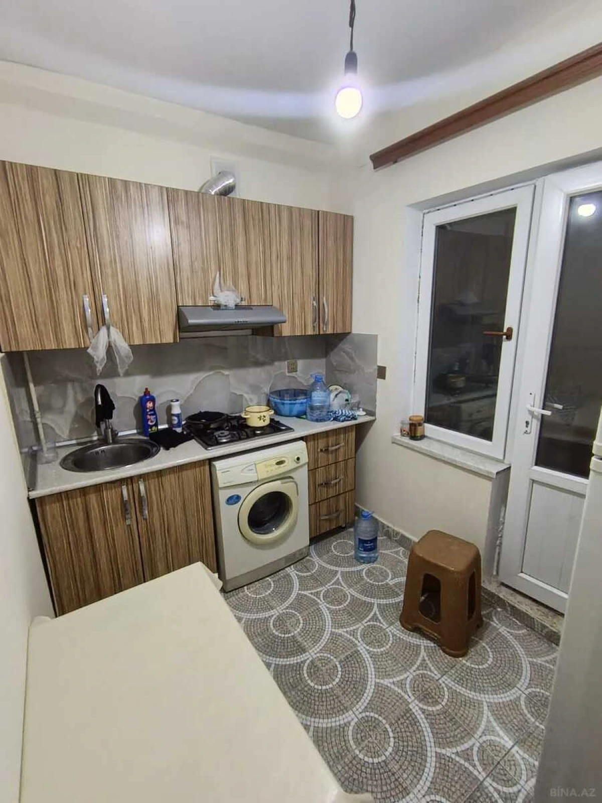 Satılır 1 otaqlı mənzil 40 m²