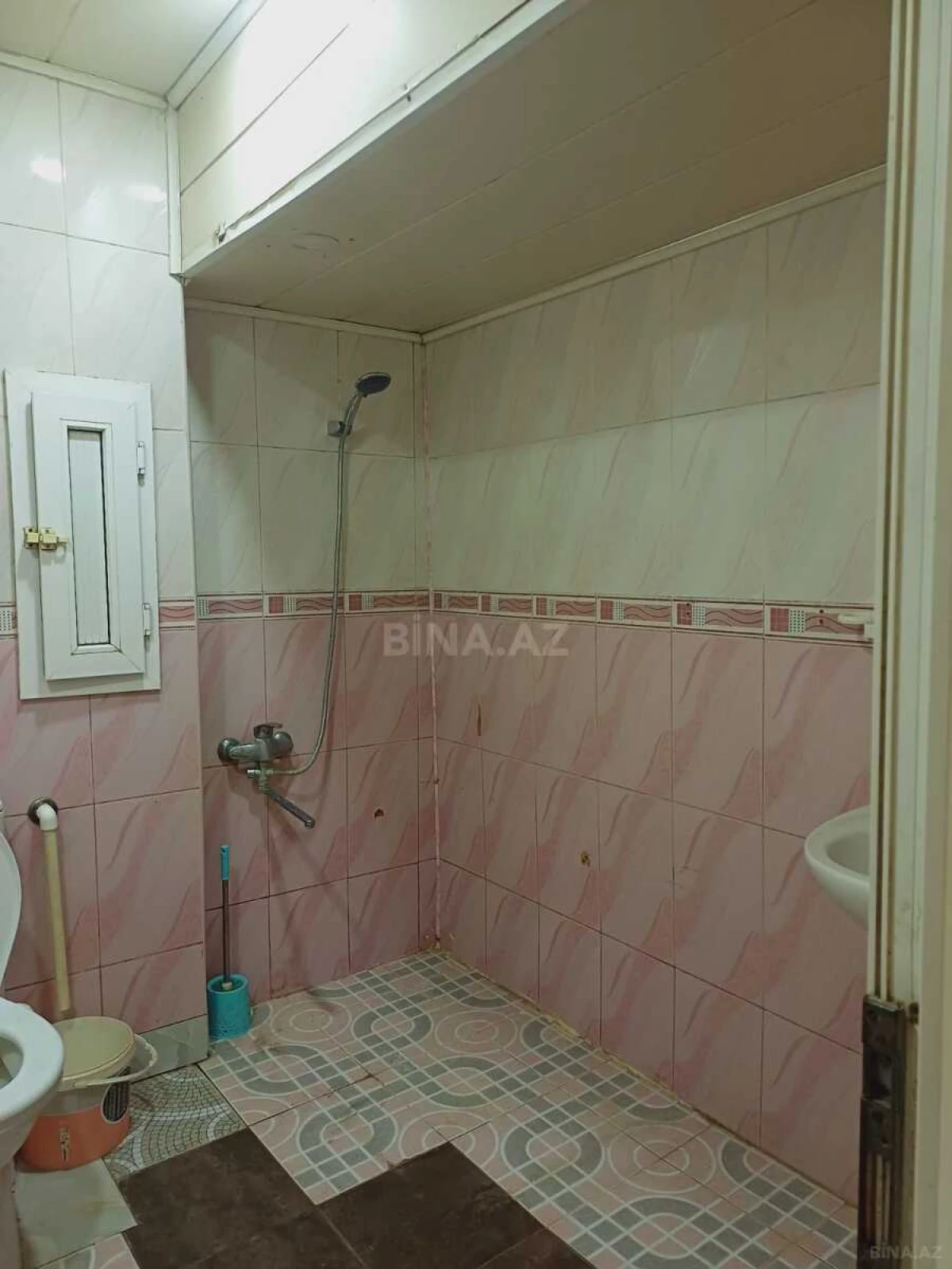 Satılır 1 otaqlı mənzil 40 m²