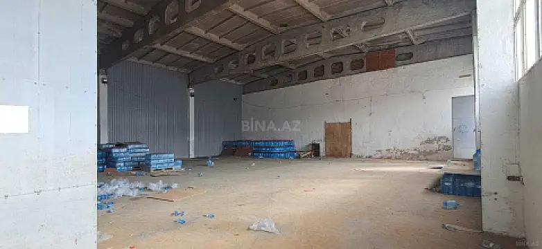 Kirayə verilir obyekt 620 m²