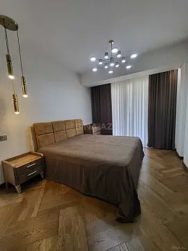 Kirayə verilir 3 otaqlı mənzil 120 m²