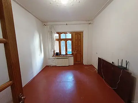 Satılır 3 otaqlı mənzil 70 m²