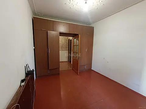 Satılır 3 otaqlı mənzil 70 m²