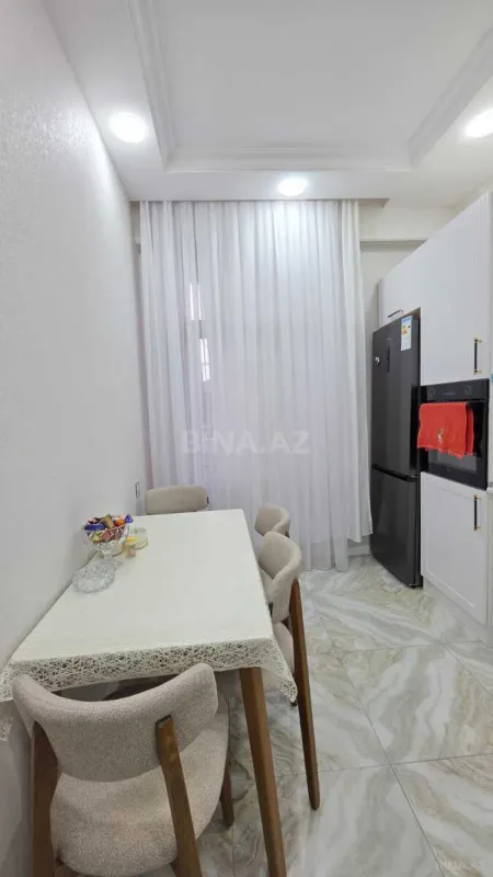 Satılır 2 otaqlı mənzil 52 m²