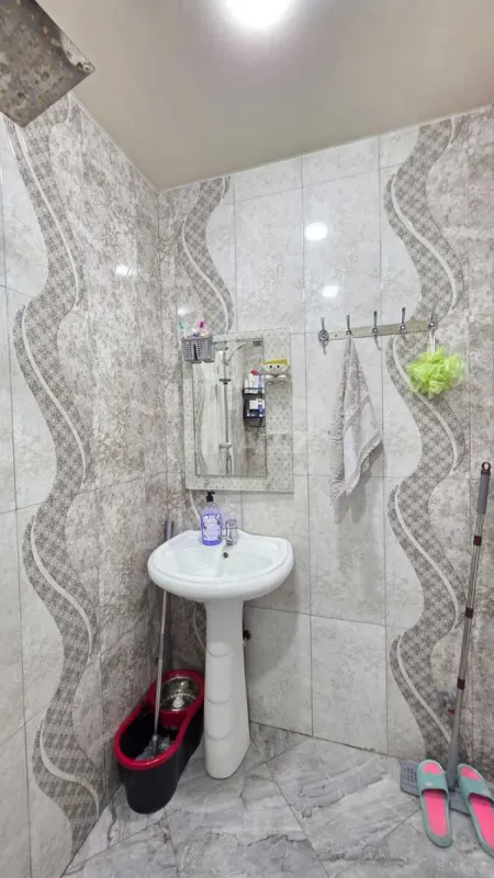 Satılır 2 otaqlı mənzil 52 m²