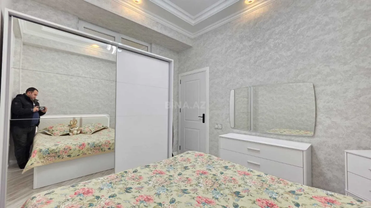 Satılır 2 otaqlı mənzil 52 m²