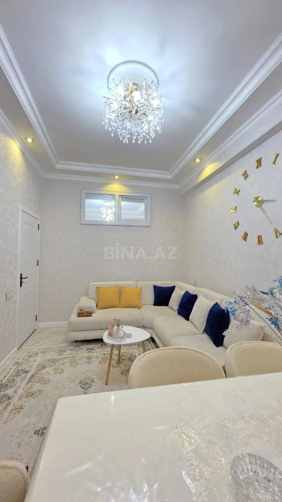 Satılır 2 otaqlı mənzil 52 m²