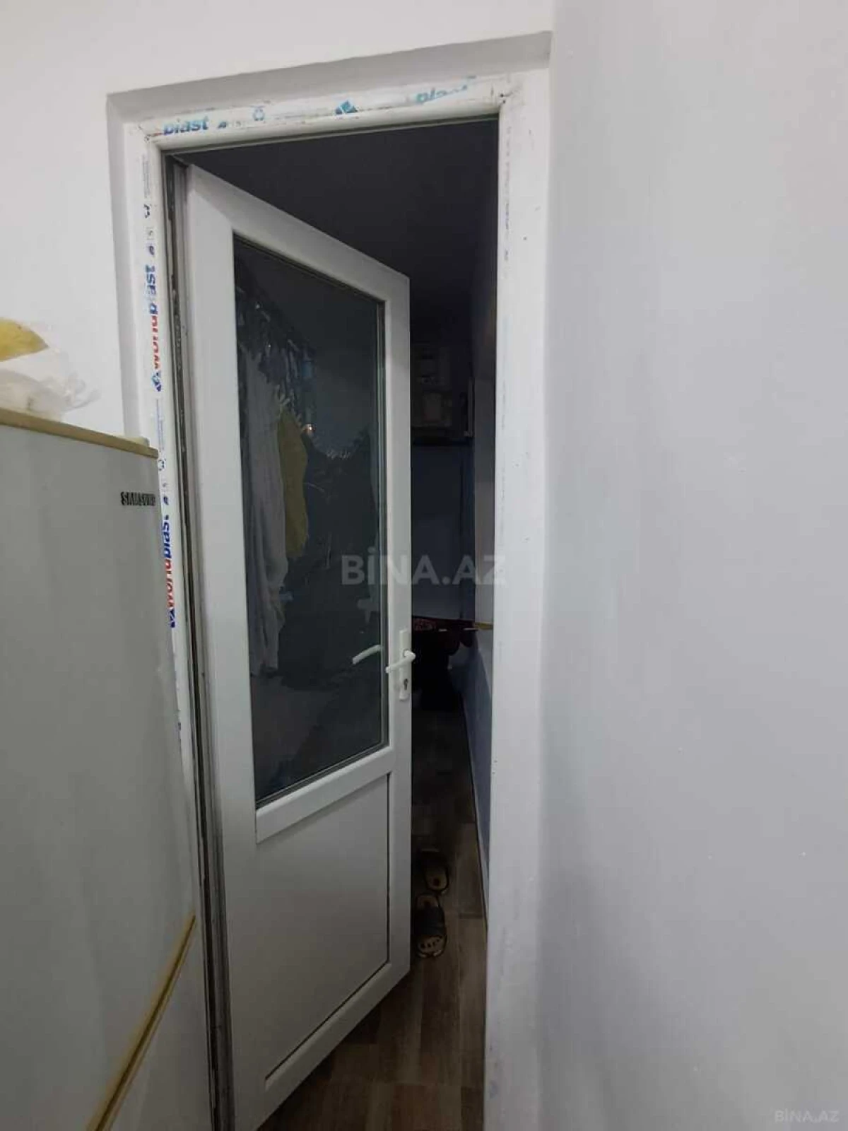 Satılır 2 otaqlı mənzil 64 m²