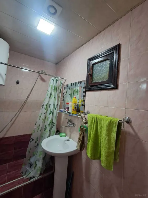 Satılır 2 otaqlı mənzil 64 m²