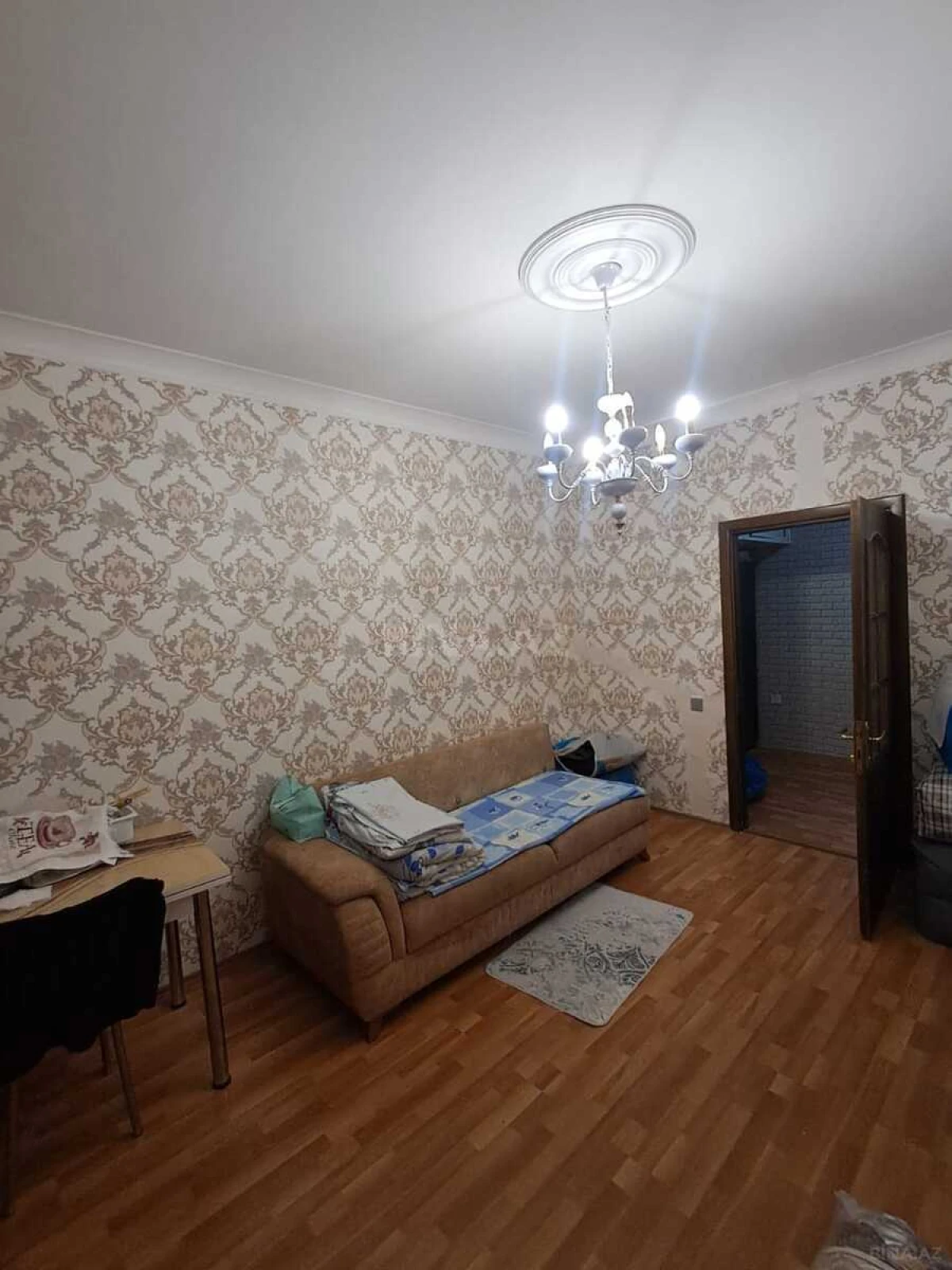 Satılır 2 otaqlı mənzil 64 m²