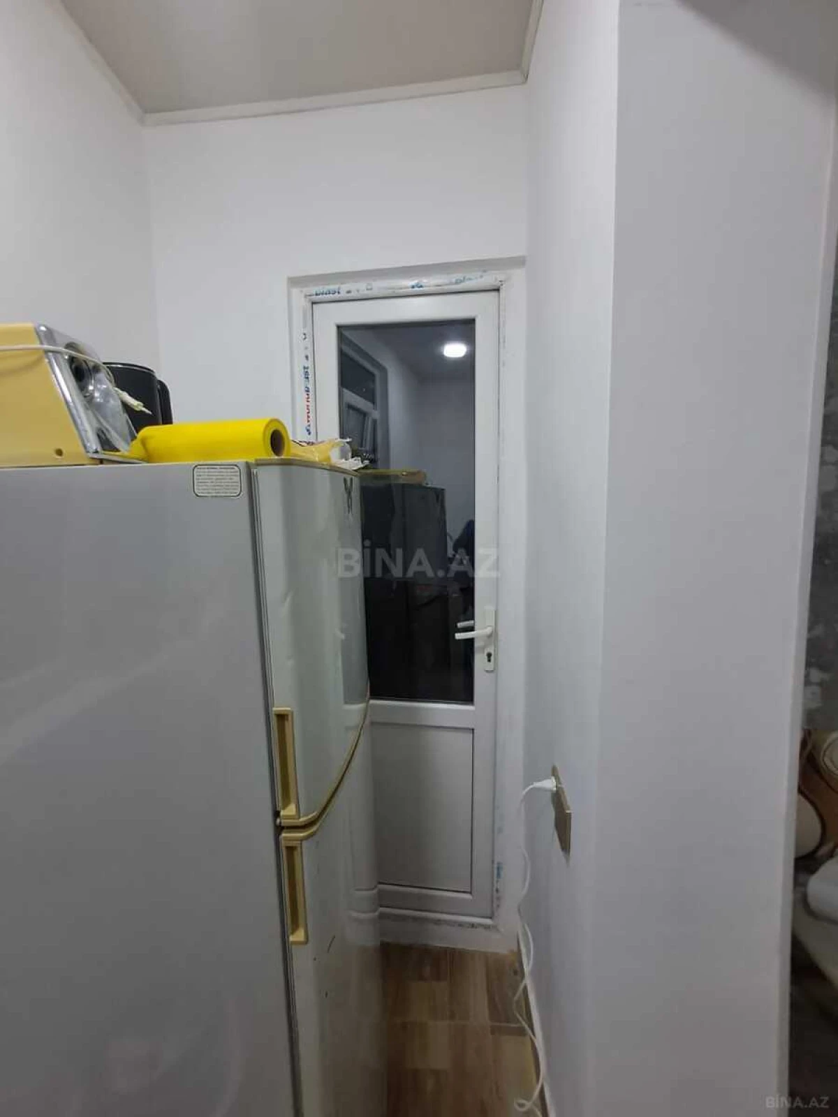 Satılır 2 otaqlı mənzil 64 m²