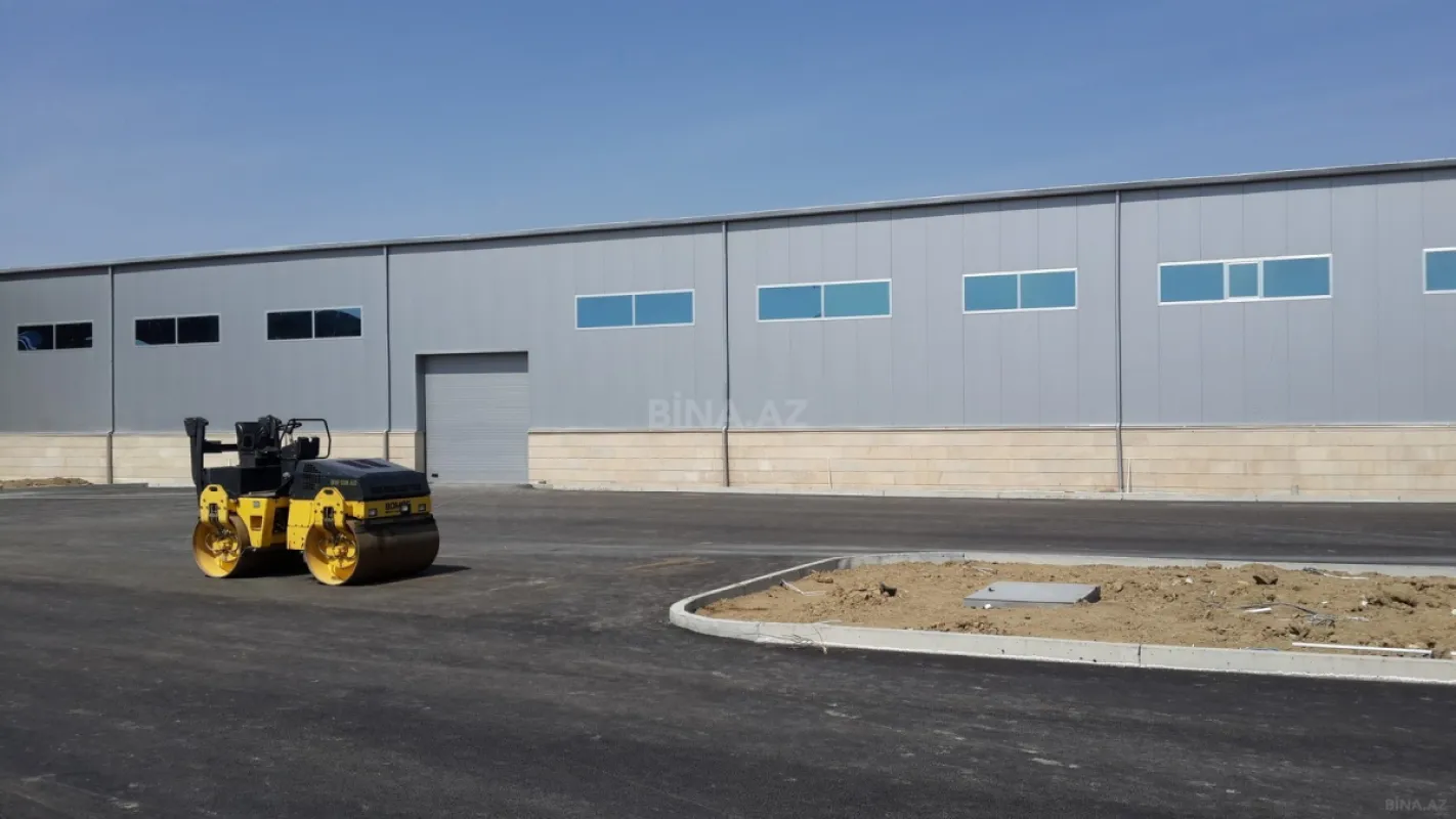 Kirayə verilir obyekt 2000 m²