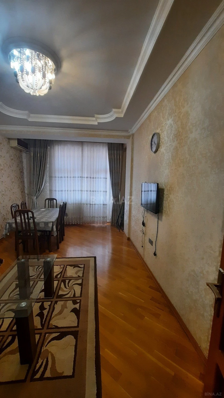 Kirayə verilir 2 otaqlı mənzil 65 m²