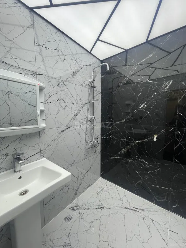 Satılır 2 otaqlı mənzil 35 m²