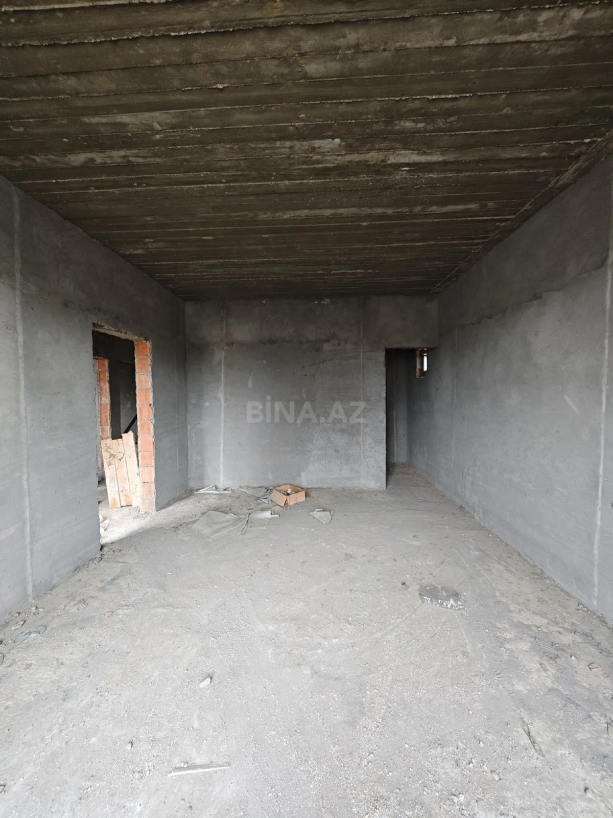 Satılır 4 otaqlı həyət evi 200 m²