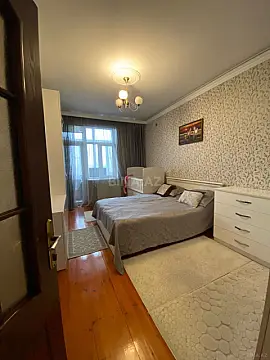 Satılır 2 otaqlı mənzil 53 m²