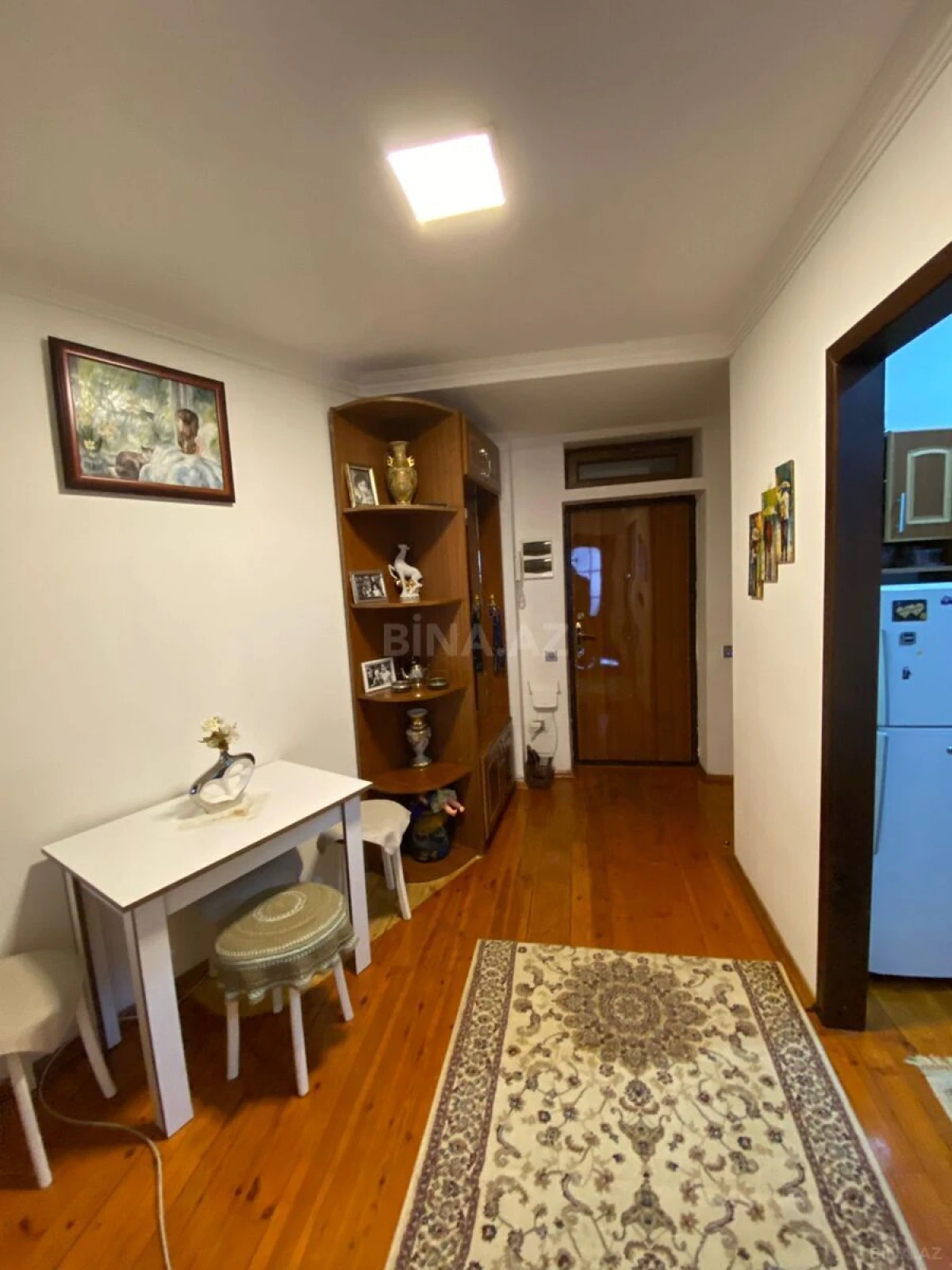 Satılır 2 otaqlı mənzil 53 m²