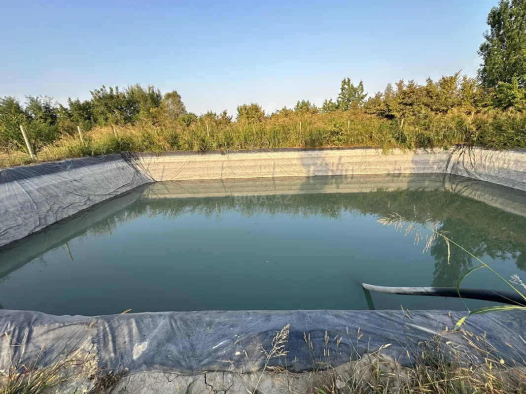 Satılır torpaq sahəsi 200 m²