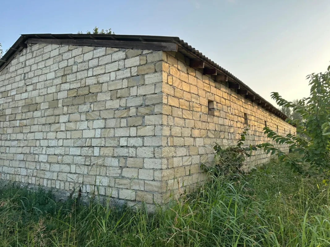 Satılır torpaq sahəsi 200 m²