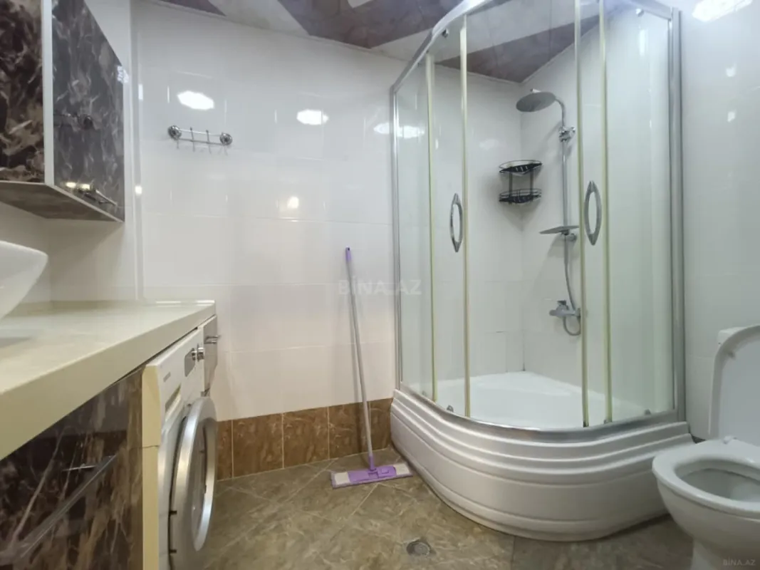 Kirayə verilir 2 otaqlı mənzil 85 m²