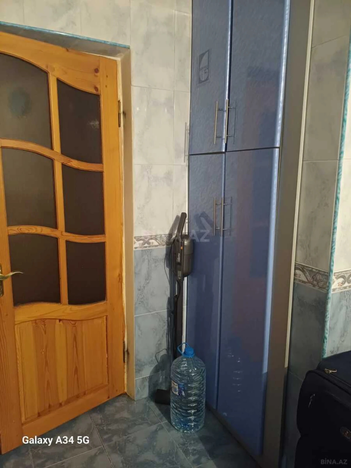 Satılır 5 otaqlı mənzil 106 m²