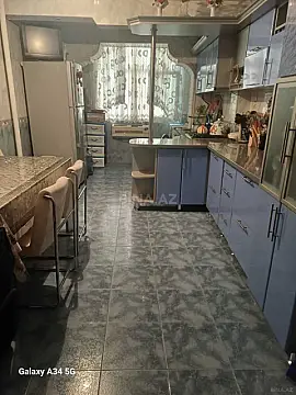 Satılır 5 otaqlı mənzil 106 m²