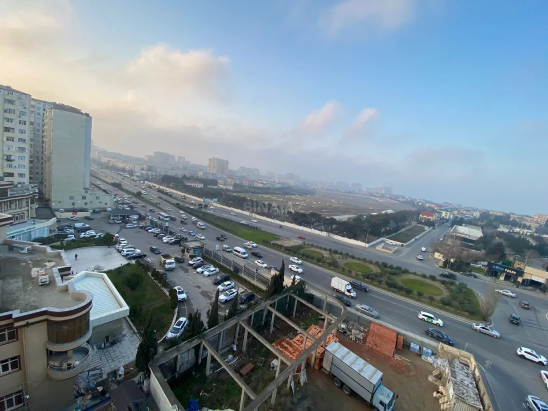 Satılır 3 otaqlı mənzil 88 m²
