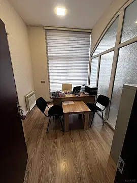 Satılır obyekt 1100 m² — Bakı 1100.00 m²
