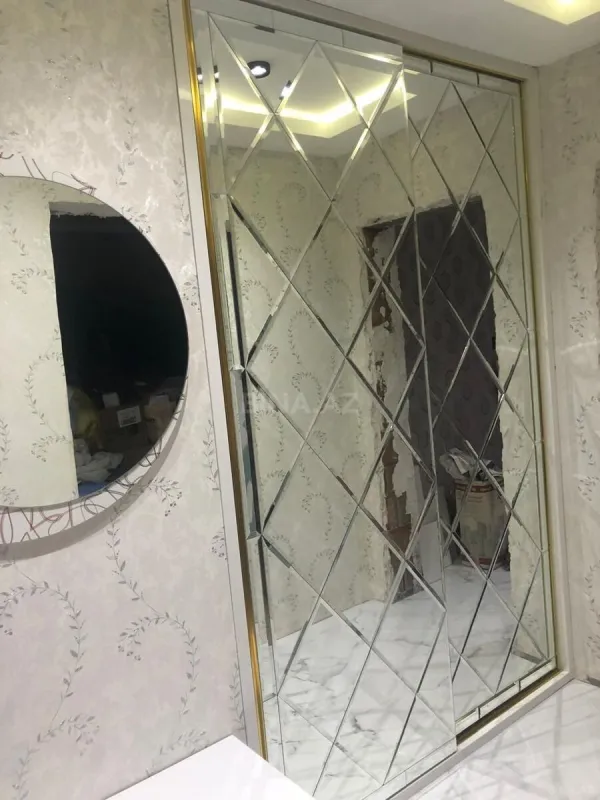 Satılır 2 otaqlı mənzil 65 m²