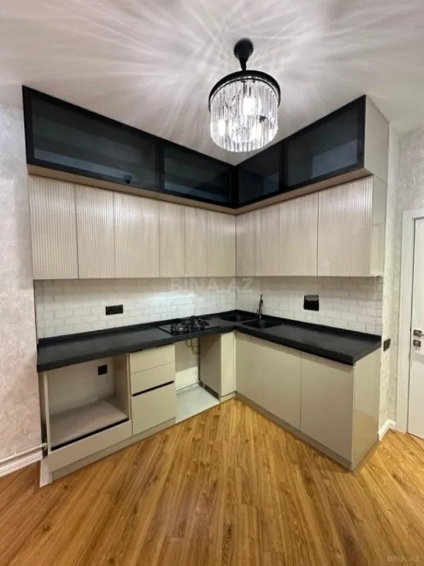 Satılır 2 otaqlı mənzil 80 m²