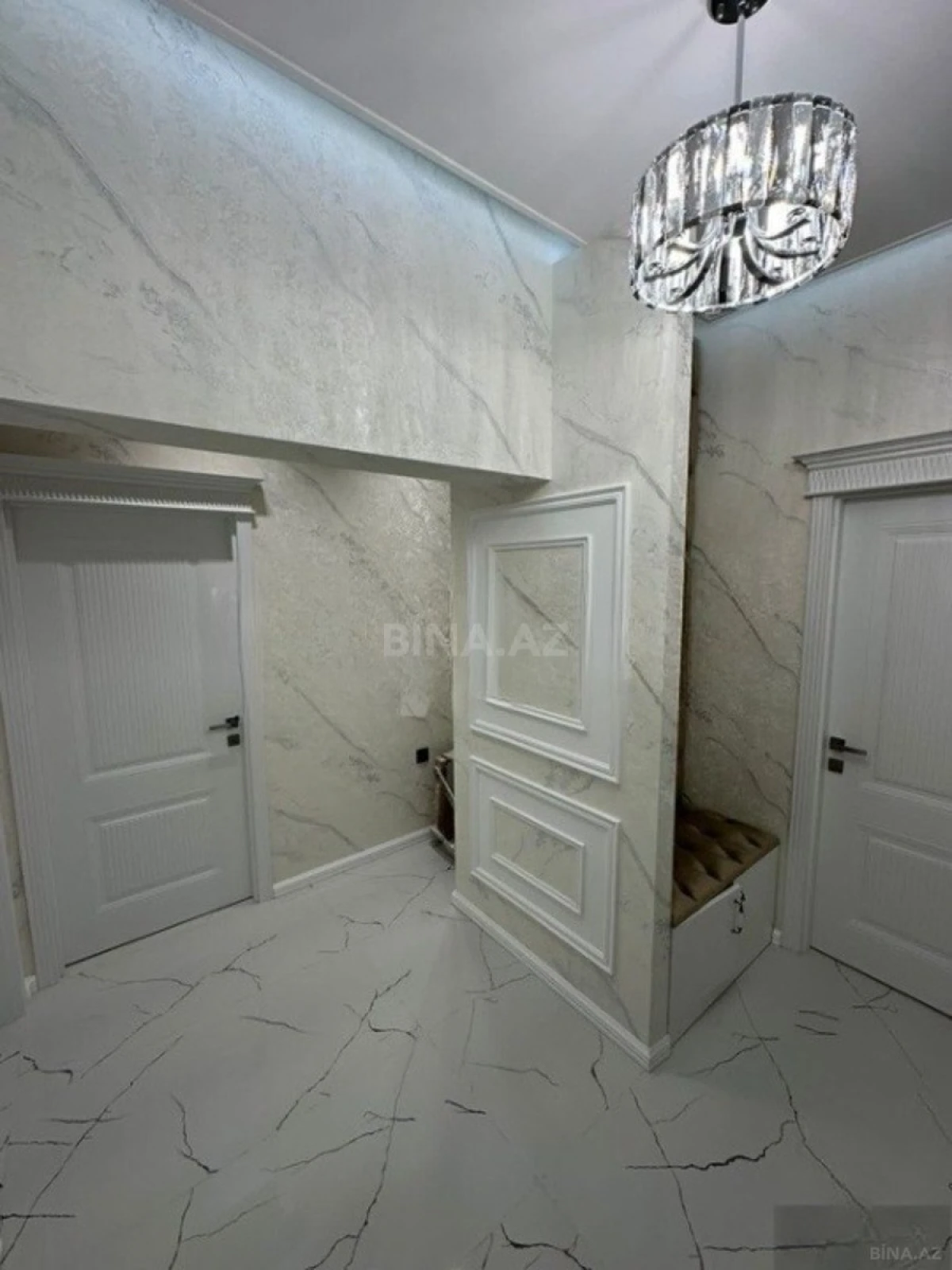 Satılır 2 otaqlı mənzil 80 m²